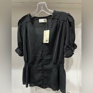 Everleigh Womens Top Size M